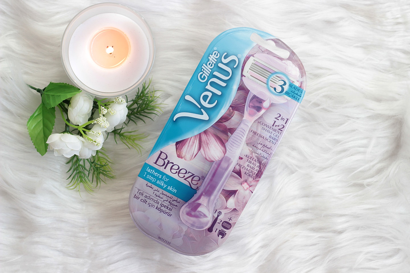 Gillette Venüs Breeze Deneyimi! Gerçekten Pürüzsüz Mü? - Buğulu Makyaj